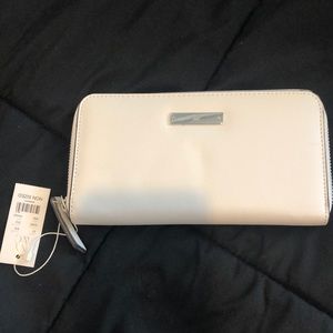 New York & Co wallet